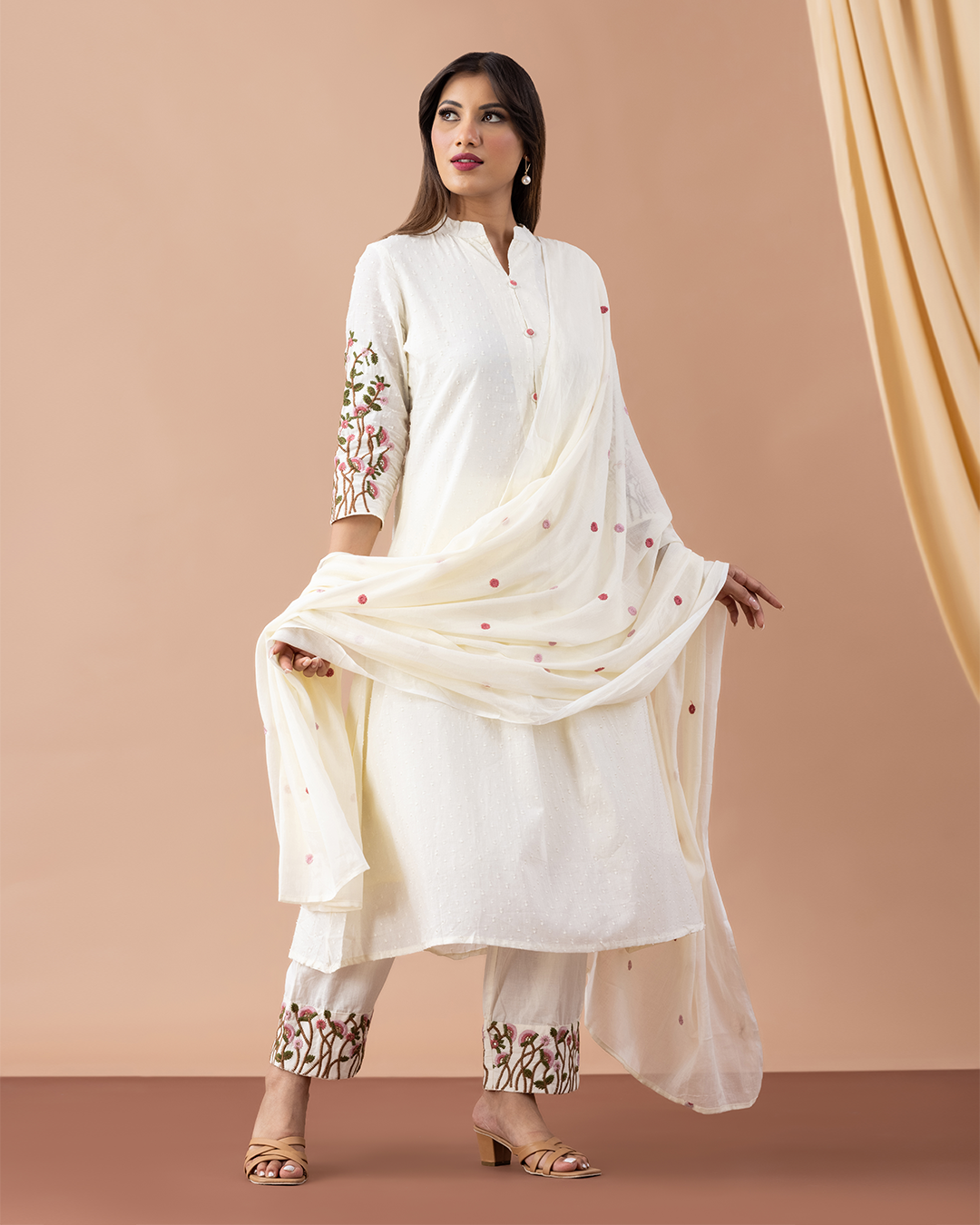 Off White Cotton Suit - Set of 3